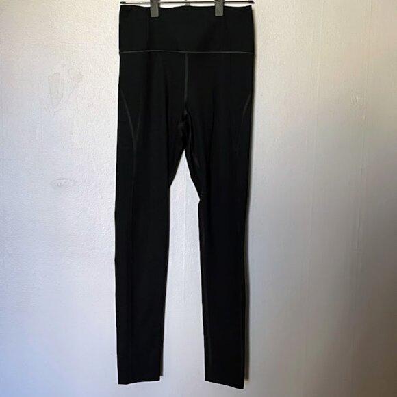 Girlfriend Collective Compressive Legging - Picture 4 of 7